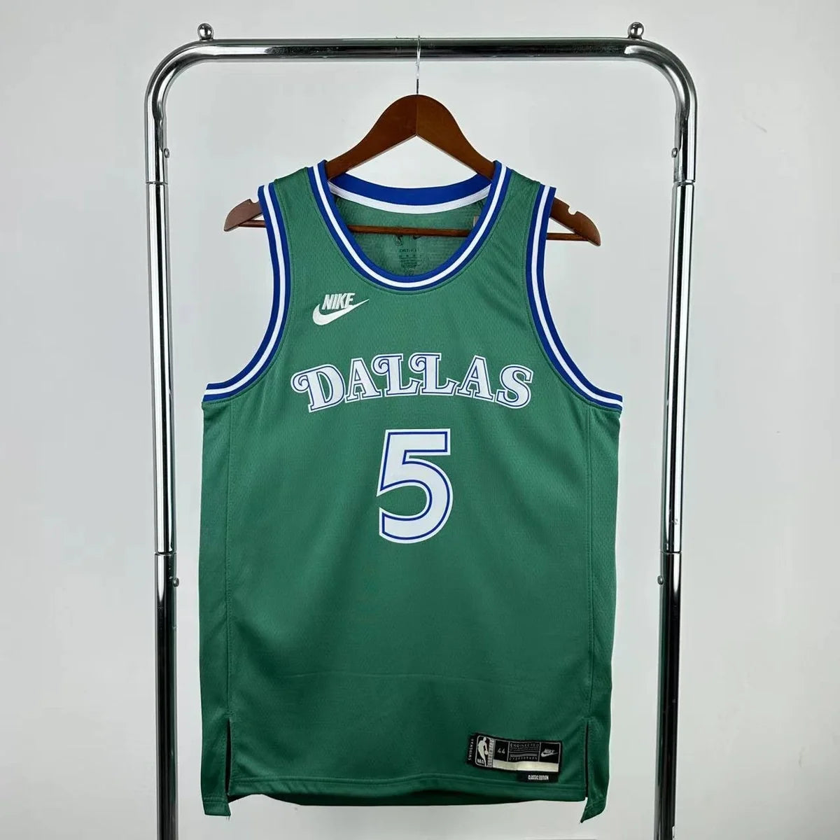 How to Style NBA Throwback Jerseys: 5 Streetwear Looks