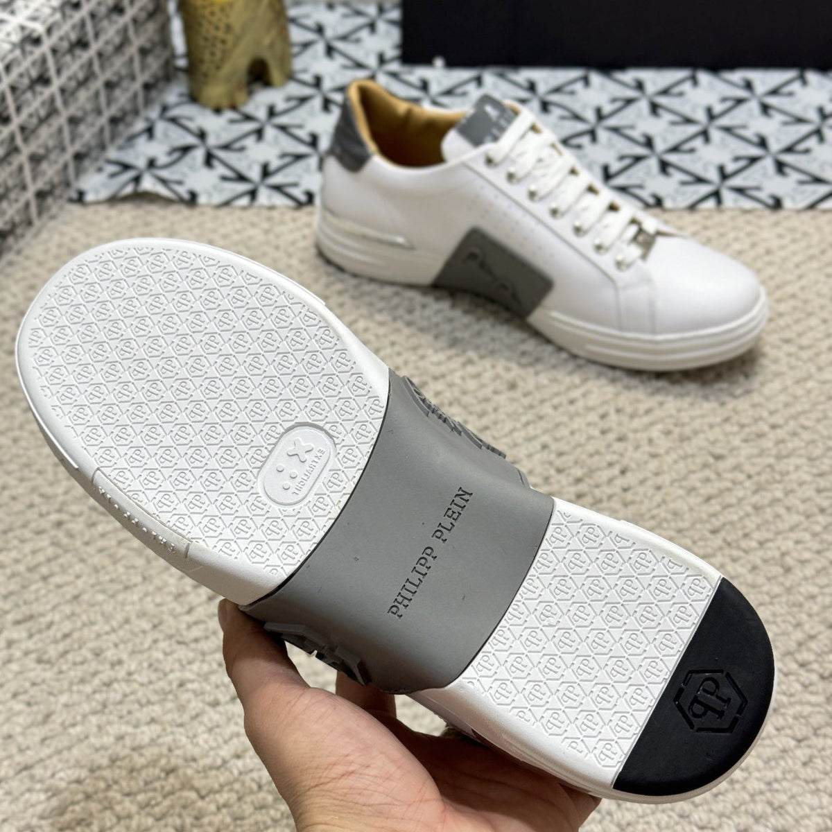 PP White & Black Casual Sneakers #56 | Men's Streetwear