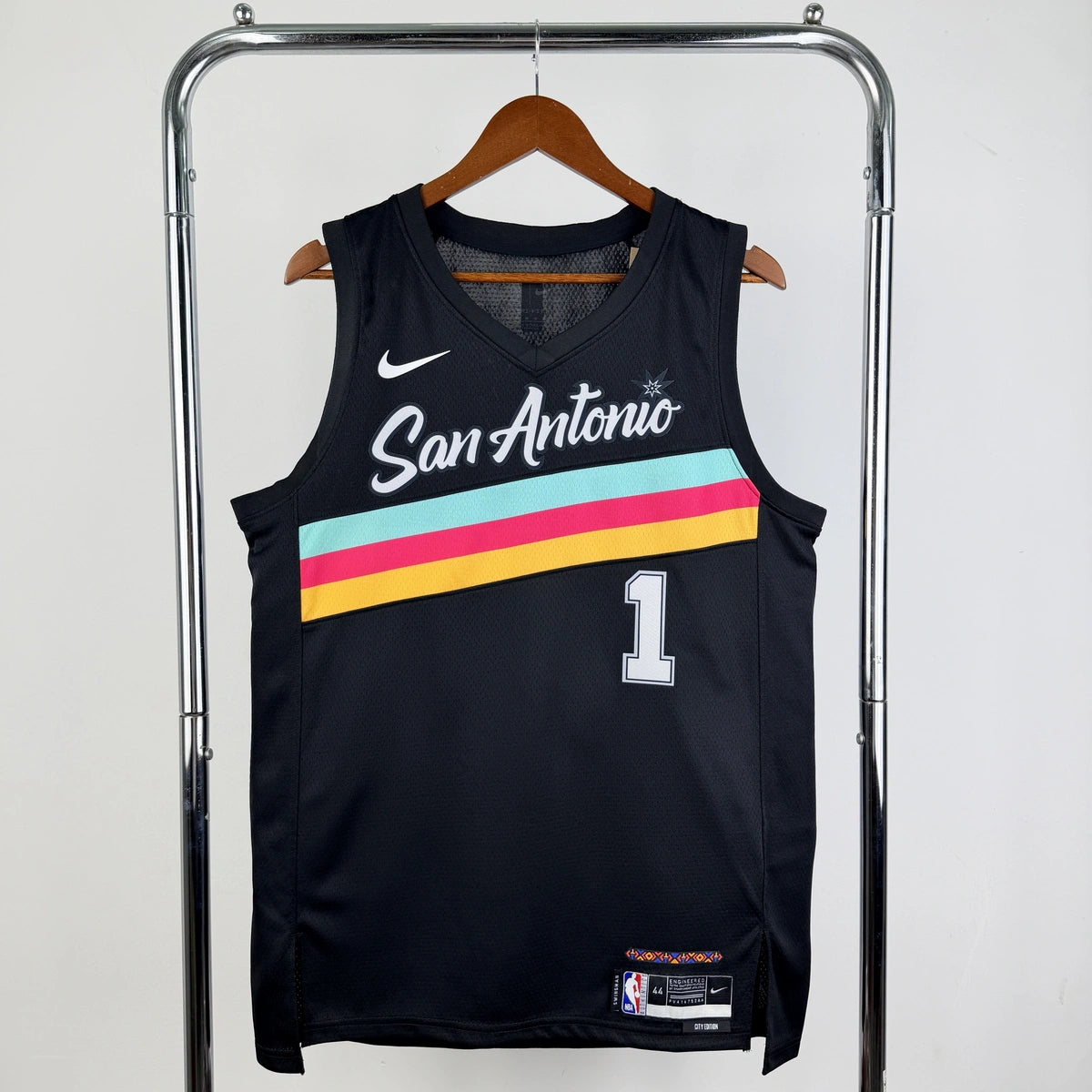 Victor Wembanyama No.1 San Antonio Spurs City Edition Jersey 2025-26 NBA Authentic Swingman Jersey - View 6