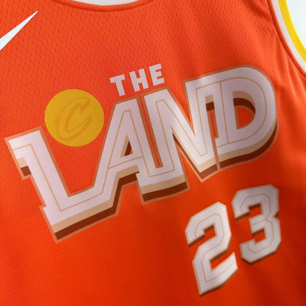 LeBron James No.23 Cleveland Cavaliers City Edition Jersey 2025-26 NBA Authentic Swingman Jersey - View 1