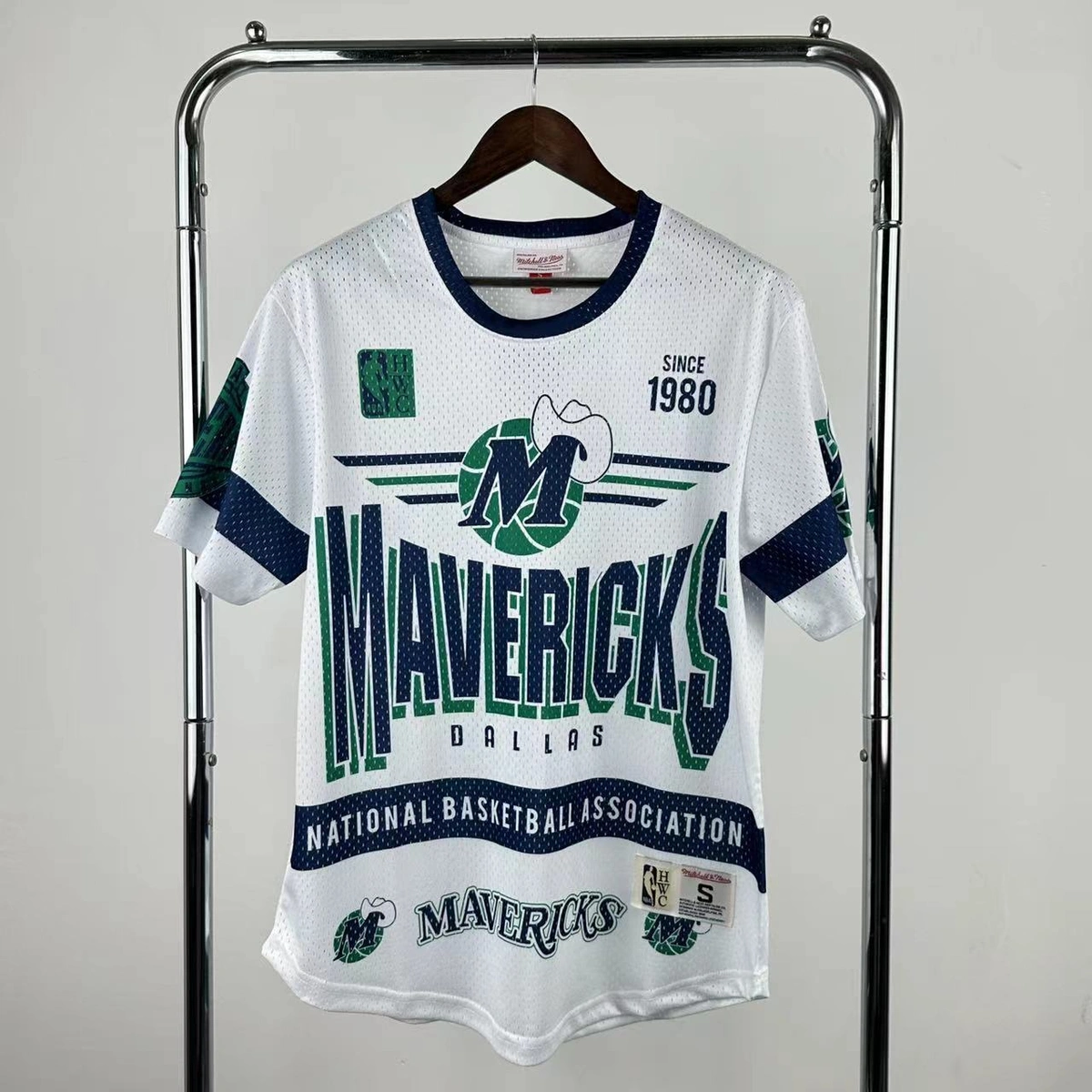 Dallas Mavericks Mitchell & Ness HWC Retro Tee for Men - Front View