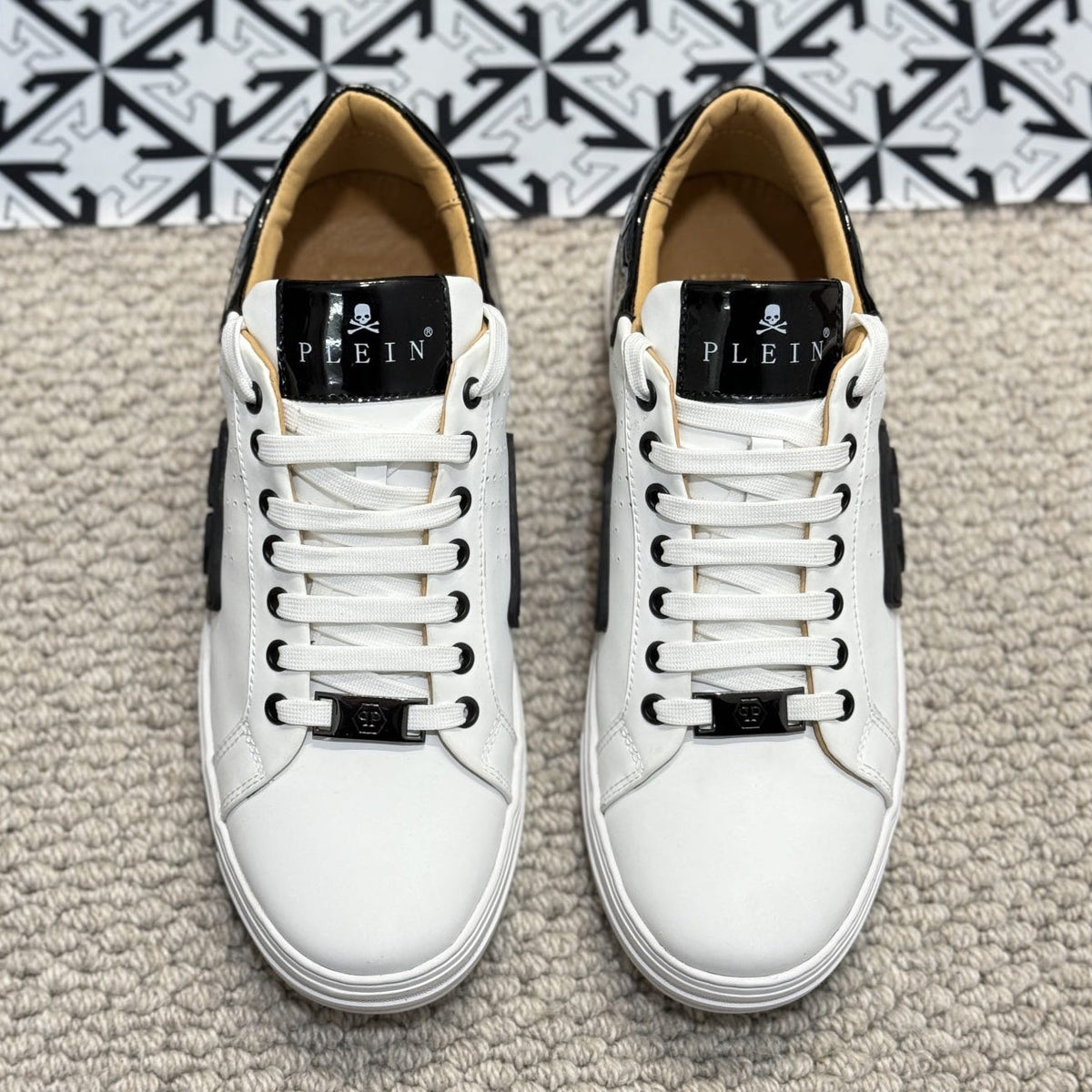 PP White & Black Casual Sneakers #56 | Men's Streetwear