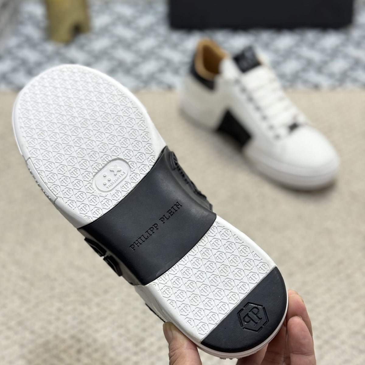 PP White & Black Casual Sneakers #56 | Men's Streetwear