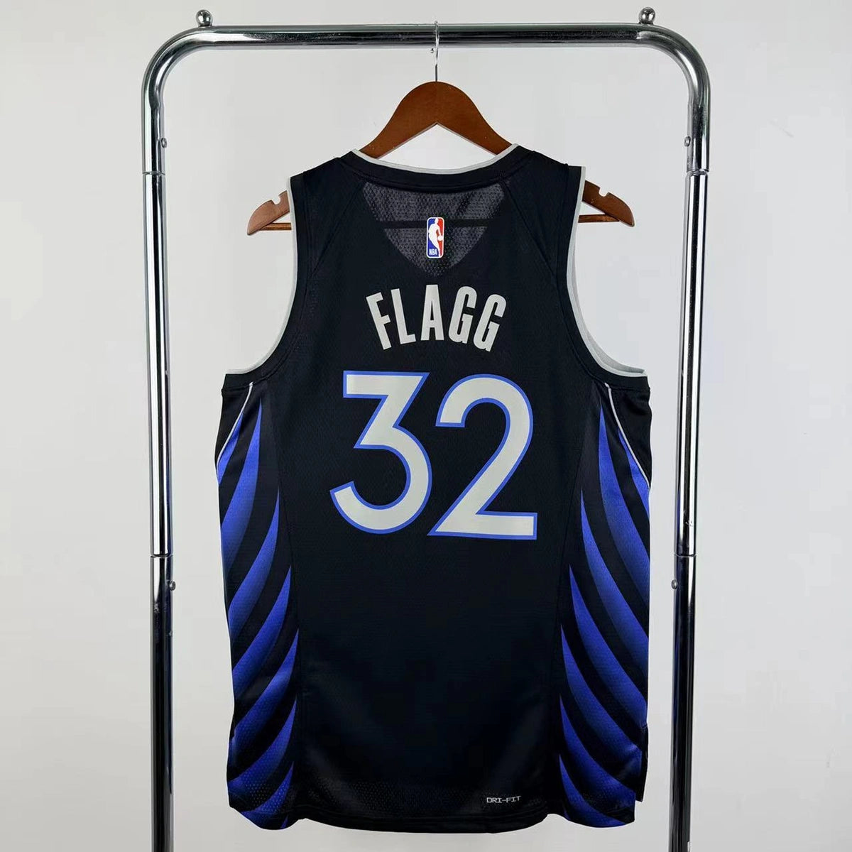 Dereck Lively II Dallas Mavericks No.32 City Edition Jersey 2025-26 - View 12