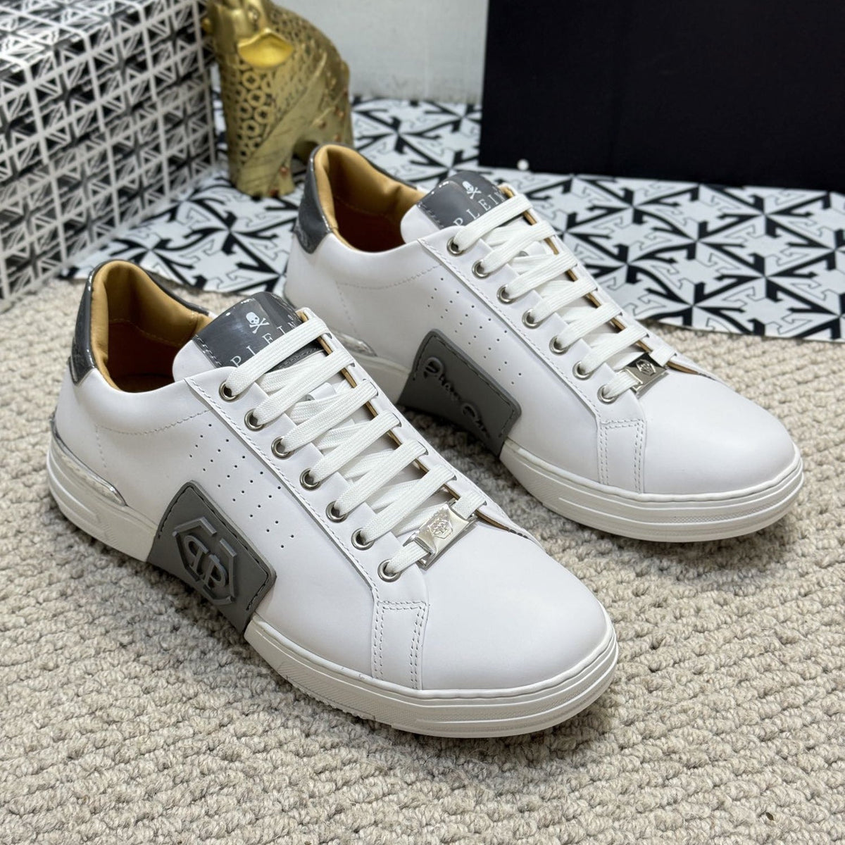 PP White & Black Casual Sneakers #56 | Men's Streetwear