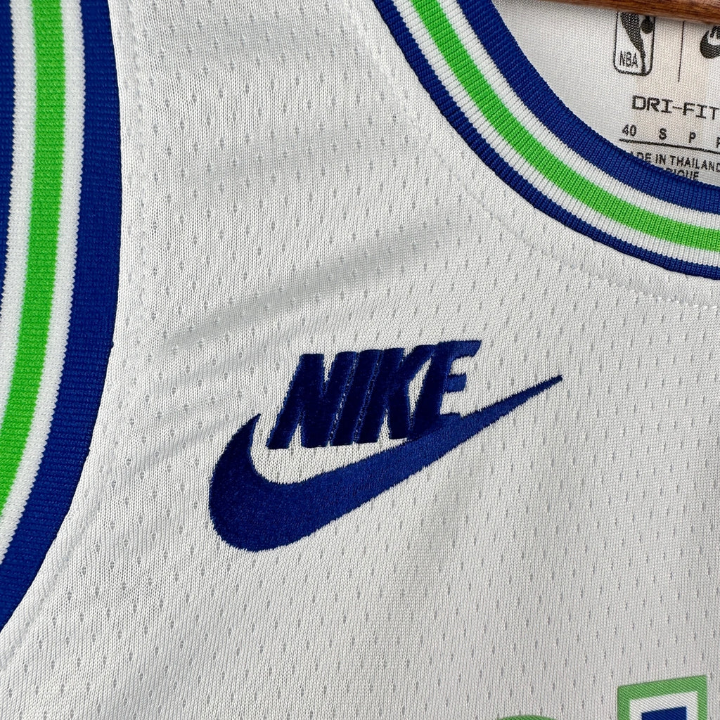 Derrick Rose Minnesota Timberwolves No.25 Throwback Jersey 2023-24 - View 7