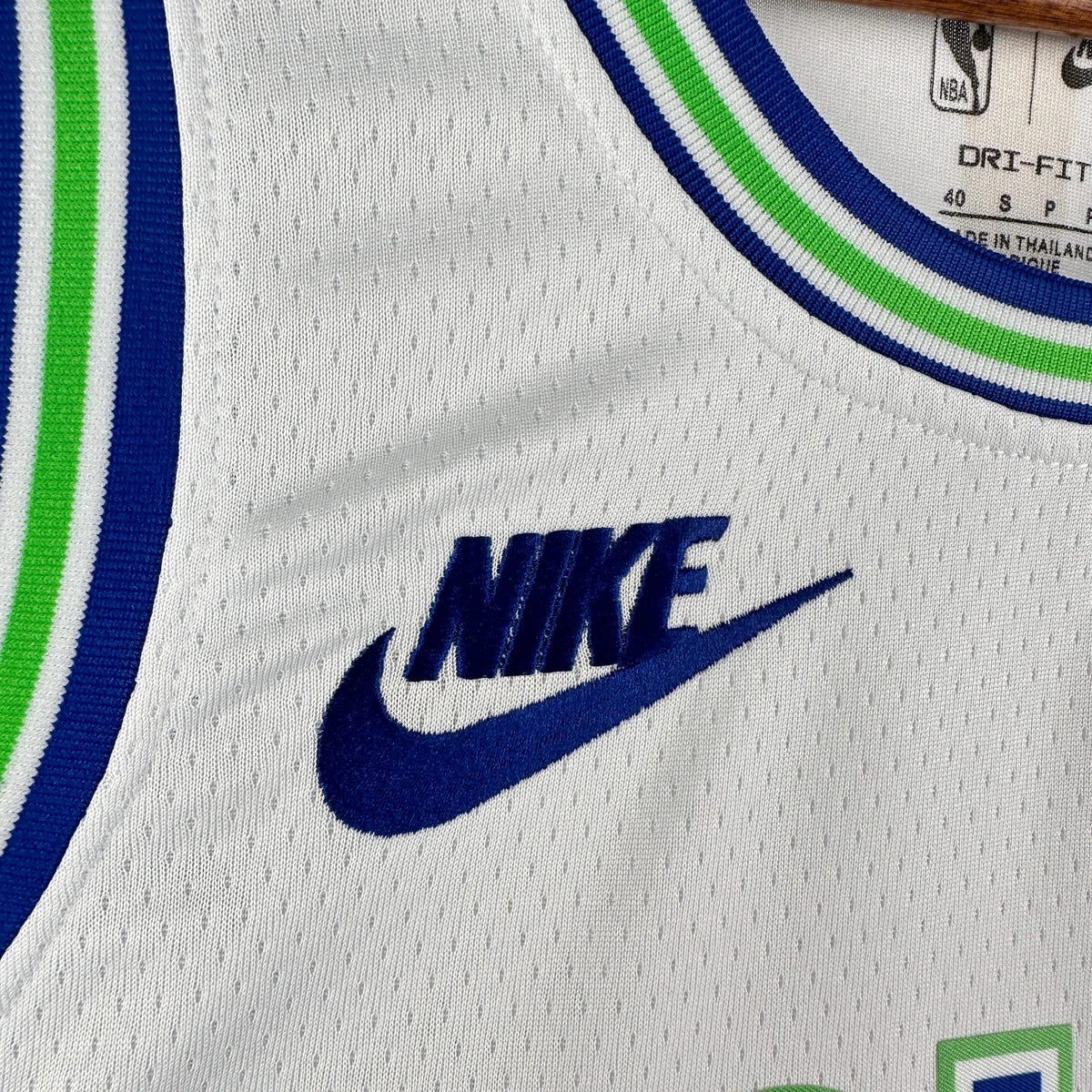 Derrick Rose Minnesota Timberwolves No.25 Throwback Jersey 2023-24 - View 7