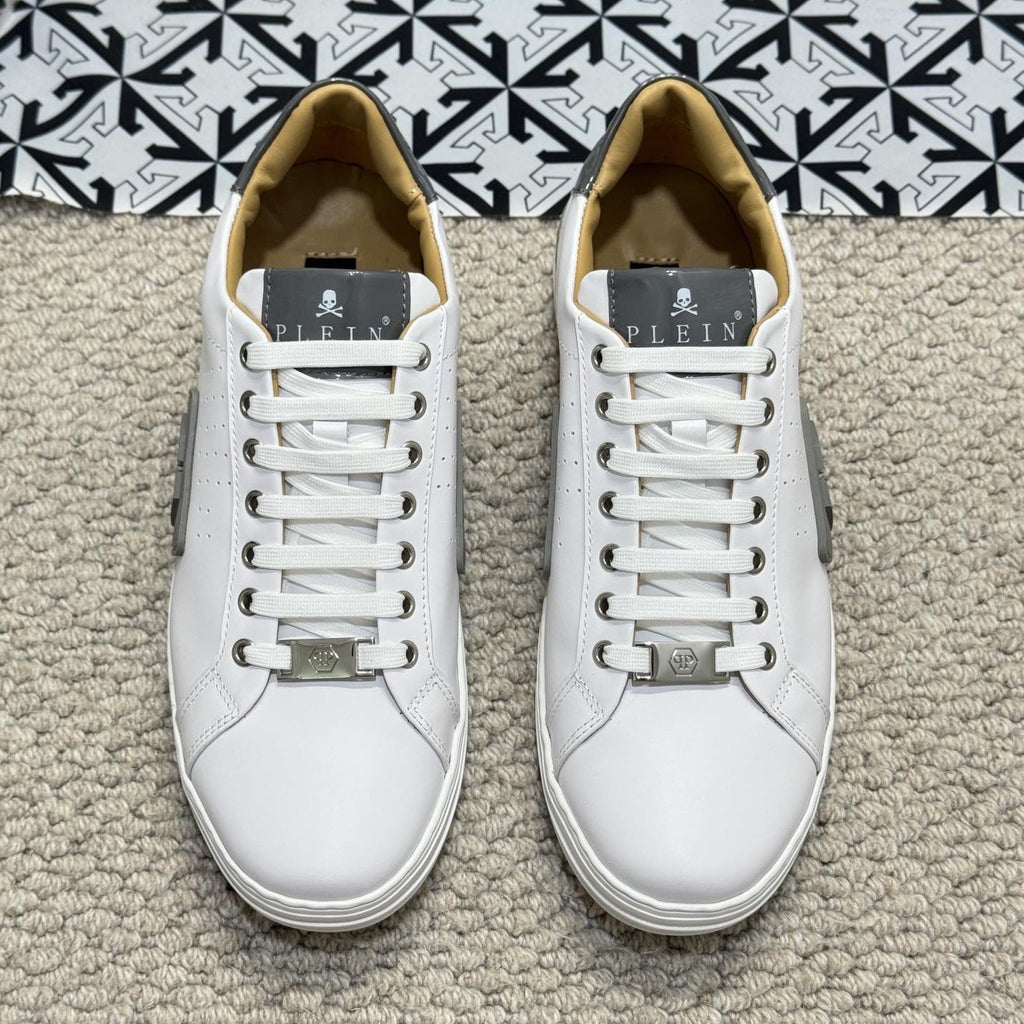 PP White & Black Casual Sneakers #56 | Men's Streetwear