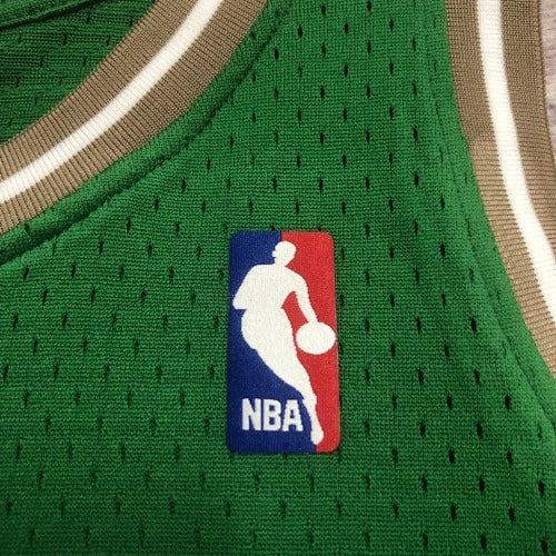 Kevin Garnett Boston Celtics No.5 Throwback Graffiti Swingman Jersey 2007-08 - View 70