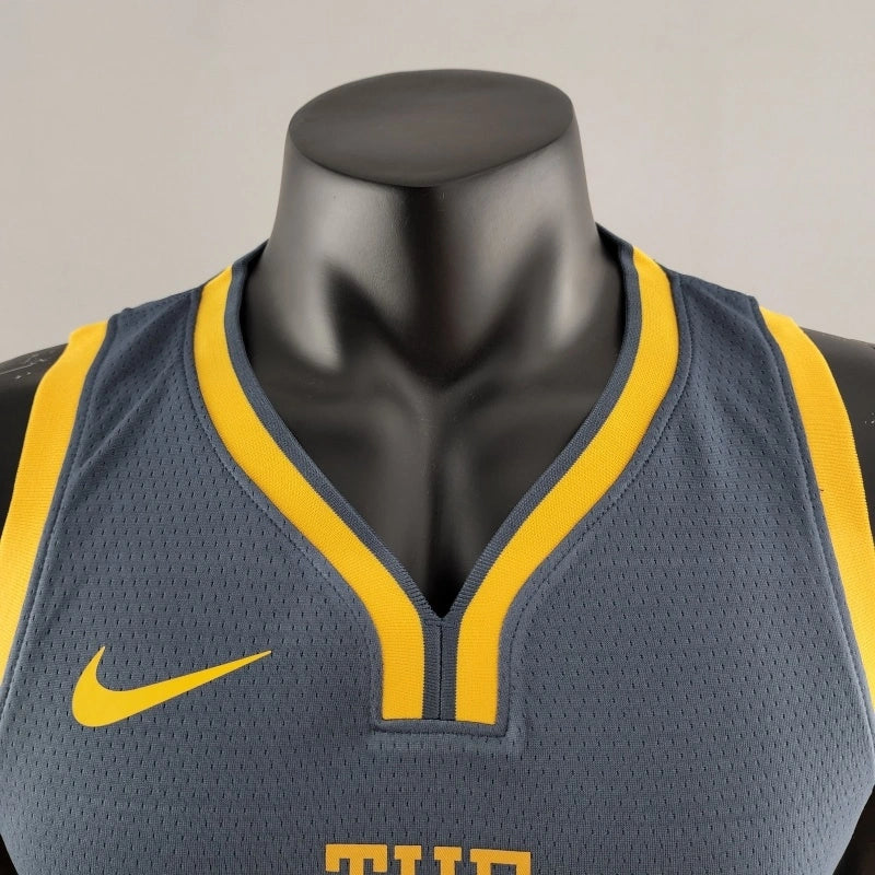 Curry Warriors #30 Jersey 2018 - View 010