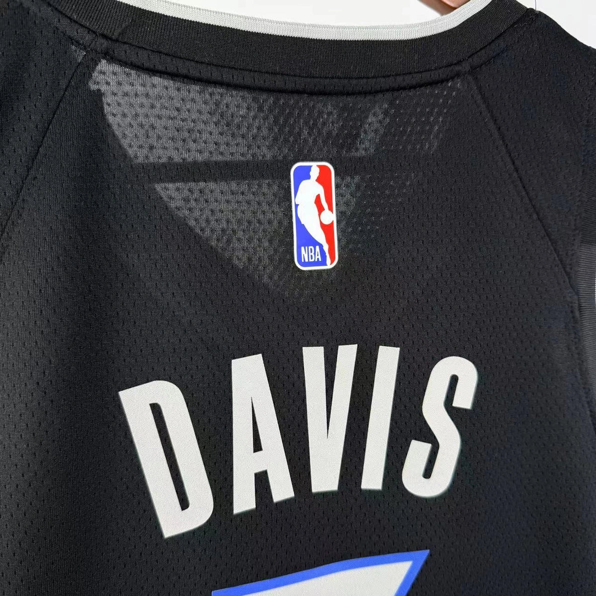 Anthony Davis No.3 Dallas Mavericks City Edition Jersey 2025-26 NBA Authentic Swingman Jersey Dallas Mavericks - View 7