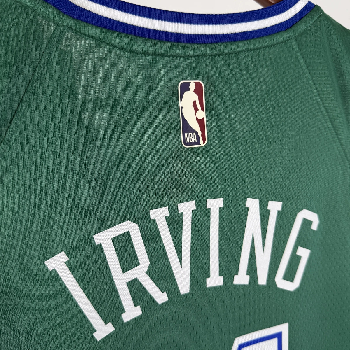 Kyrie Irving No.11 Dallas Mavericks Throwback Green Jersey 2025-26 NBA Authentic Swingman Jersey - View 3
