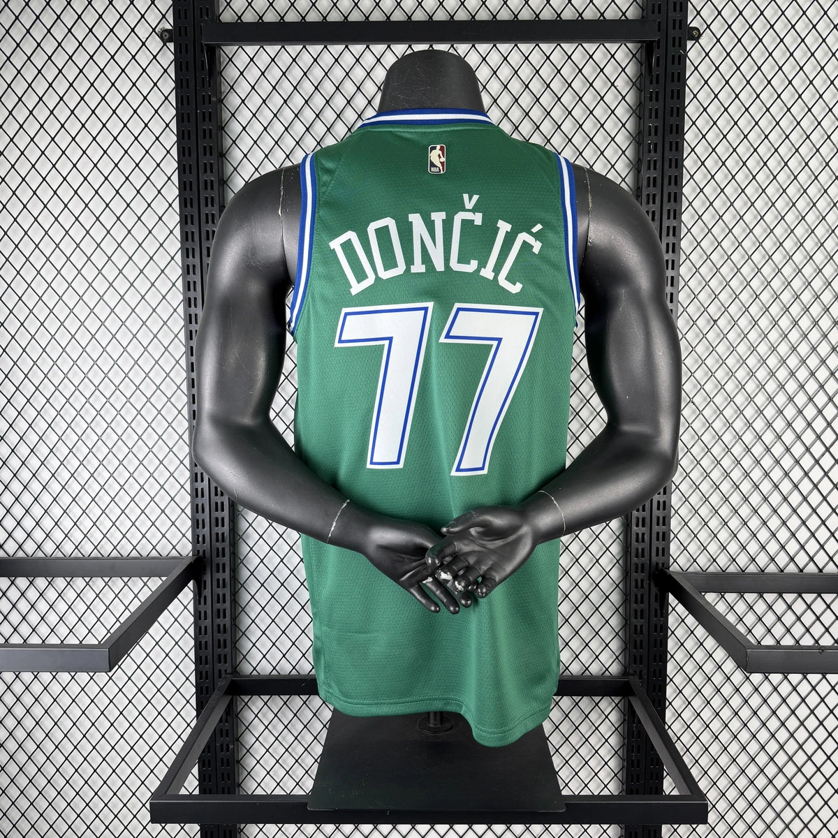 Luka Doncic No.77 Dallas Mavericks Throwback Green Jersey 2025-26 NBA Authentic Swingman Jersey - View 2