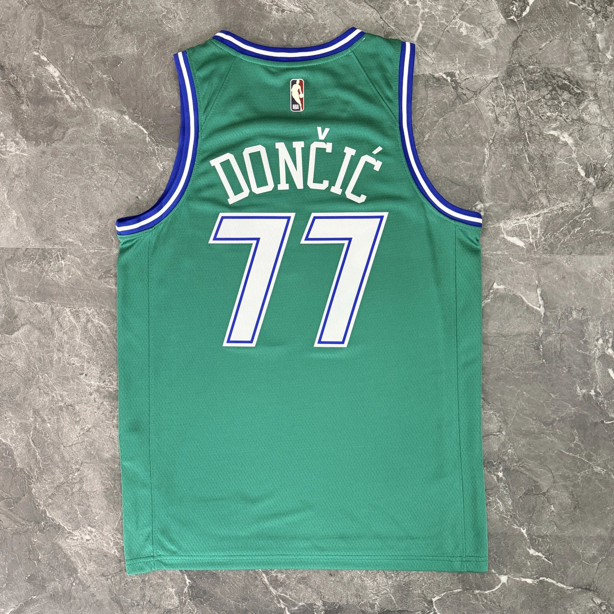 Luka Doncic No.77 Dallas Mavericks Throwback Green Jersey 2025-26 NBA Authentic Swingman Jersey - View 8