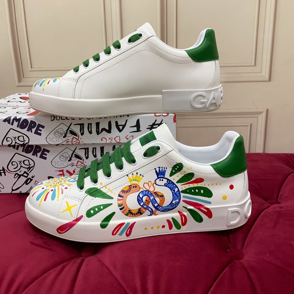 2026 Premium Leather Casual Sneakers - Designer Unisex Shoes in White & White/Green
