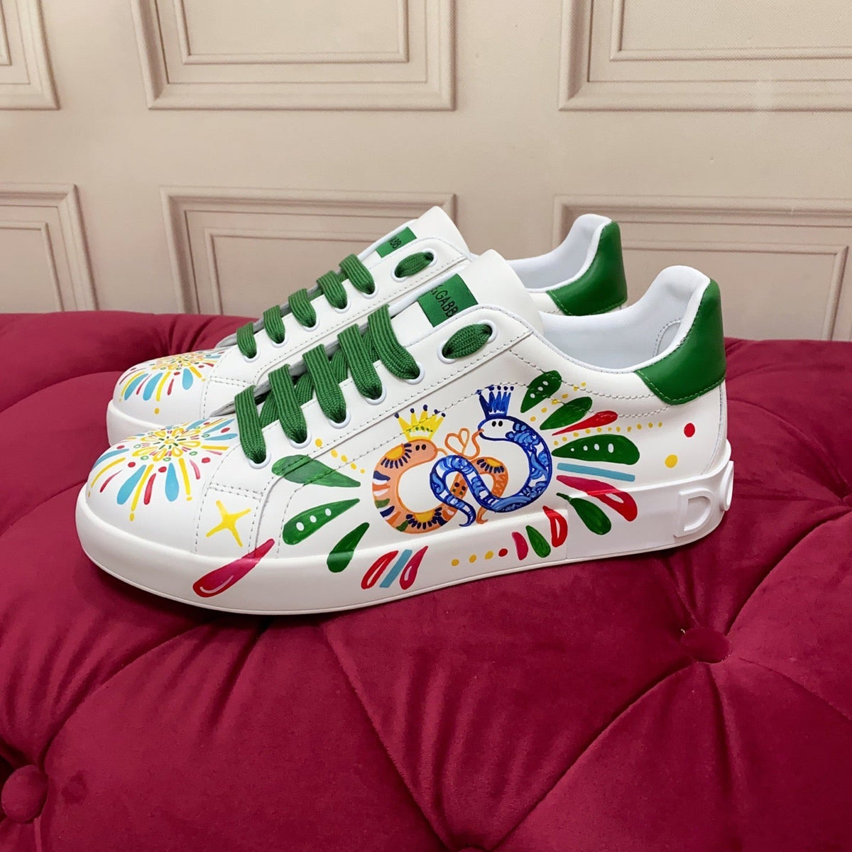 2026 Premium Leather Casual Sneakers - Designer Unisex Shoes in White & White/Green