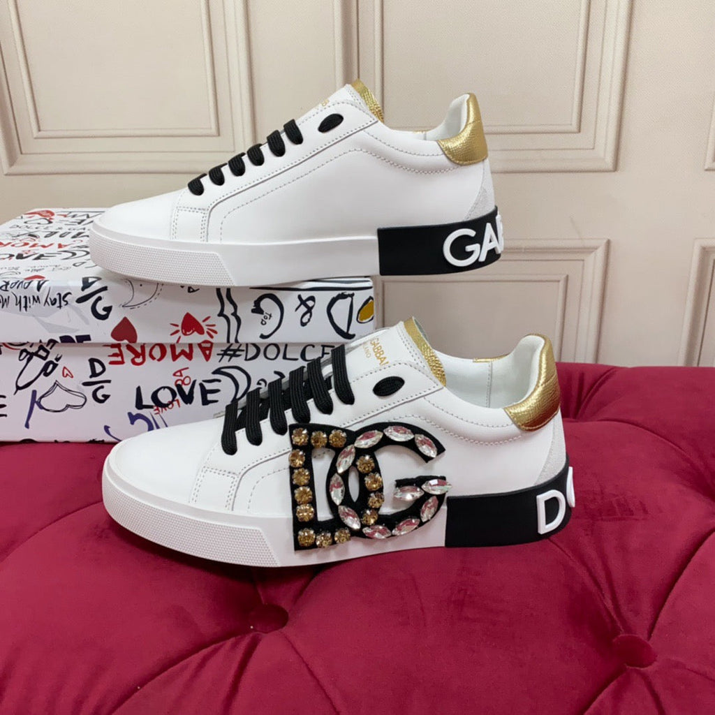 2026 Premium Leather Casual Sneakers - Designer Unisex Shoes in 4 Styles