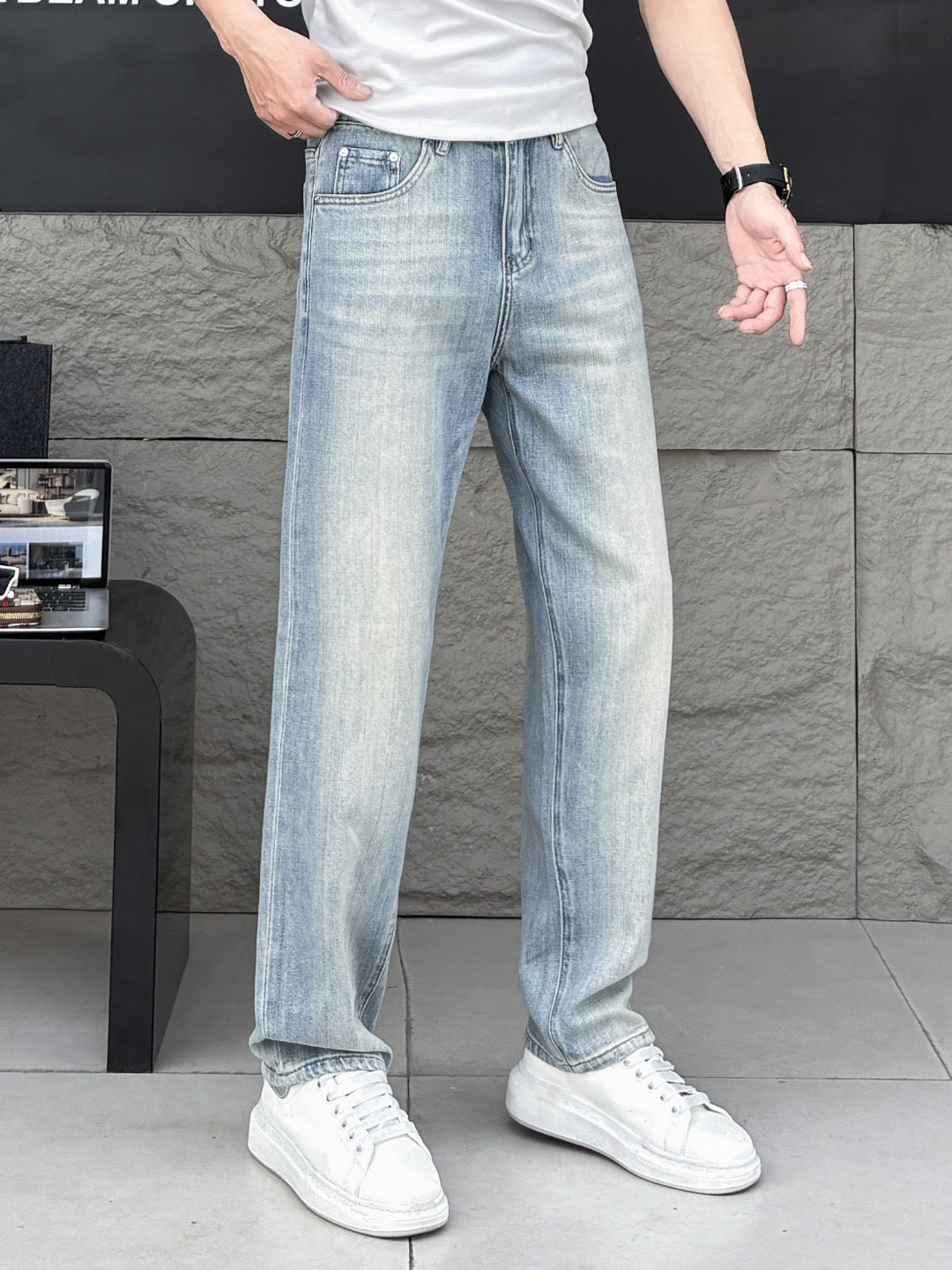 Blue Jeans #21 | Men's Streetwear