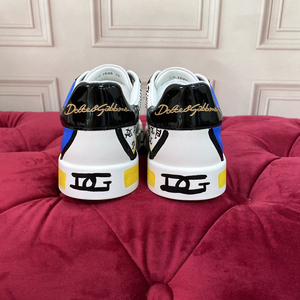 2026 Premium Leather Casual Sneakers - Designer Unisex Shoes in White-Blue & White-Pink