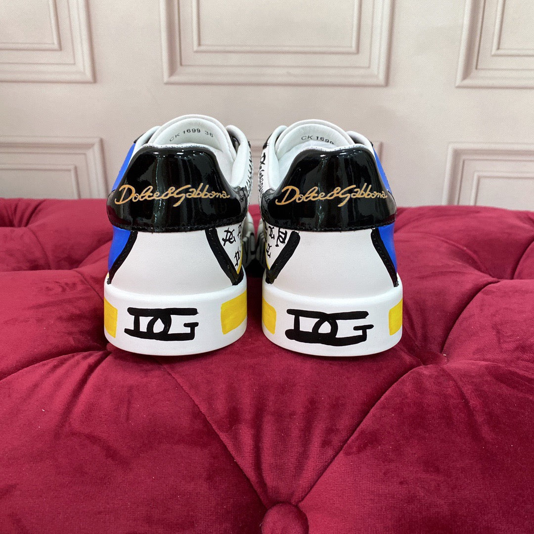 2026 Premium Leather Casual Sneakers - Designer Unisex Shoes in White-Blue & White-Pink