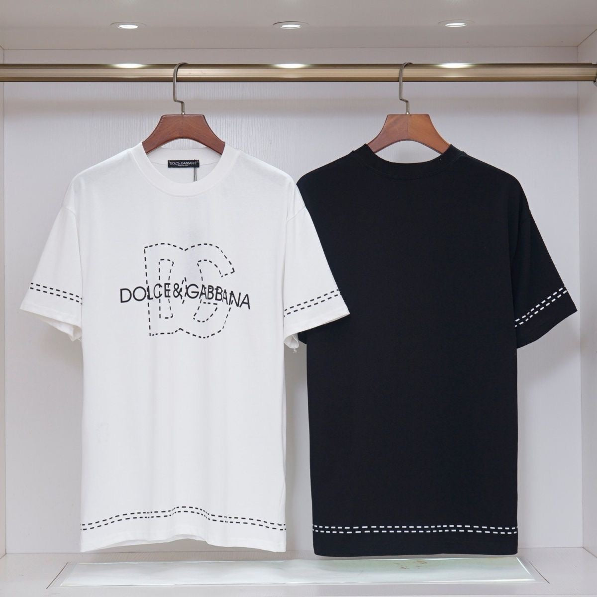 D*G Men's Streetwear Cotton T-Shirt #9 | Black & White Tee