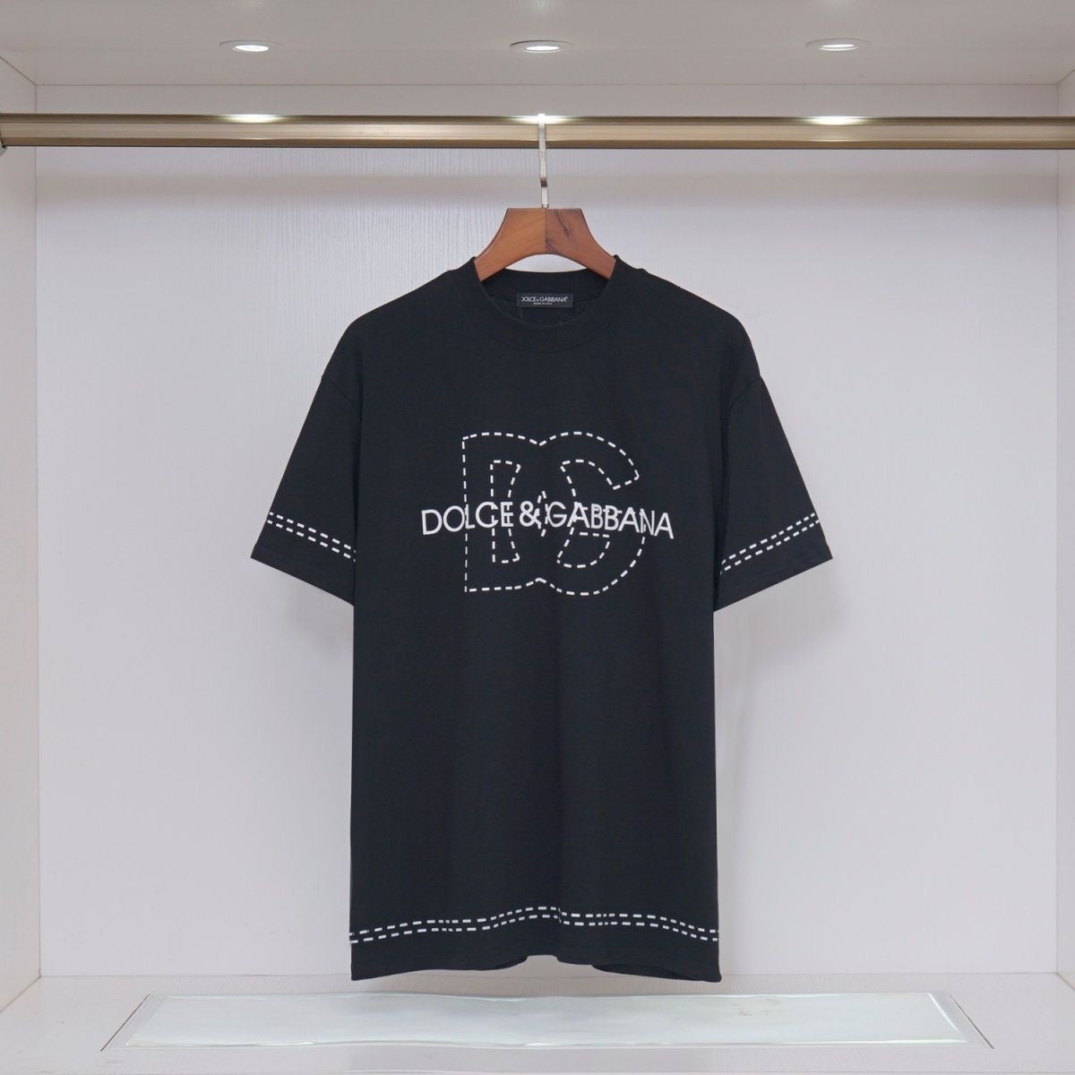 D*G Men's Streetwear Cotton T-Shirt #9 | Black & White Tee