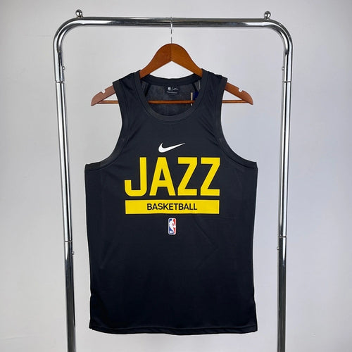 Jazz Front Full View in Black — Hanging