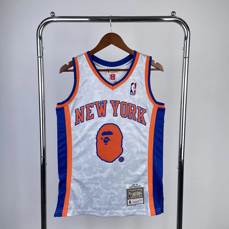 New York Knicks New York Knicks No.33 Swingman Jersey  - View 1