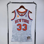 New York Knicks New York Knicks No.33 Swingman Jersey  - View 4