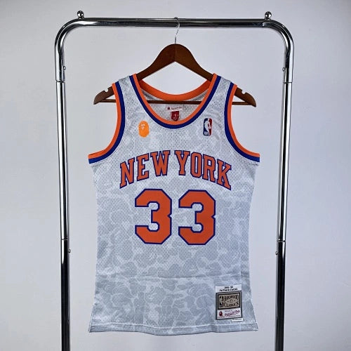 New York Knicks New York Knicks No.33 Swingman Jersey  - View 4