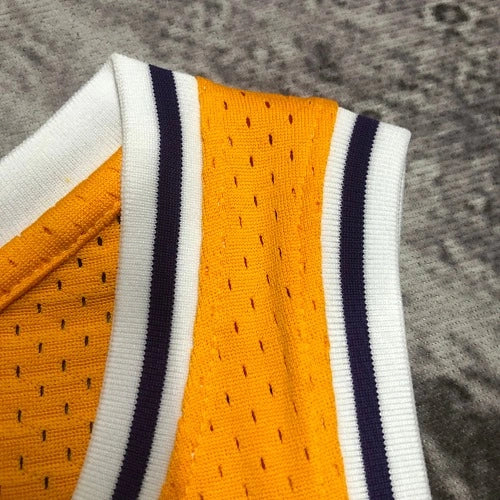 Kobe Bryant Los Angeles Lakers No.8 Throwback Crop Top Women's Jersey  Purple - View 17