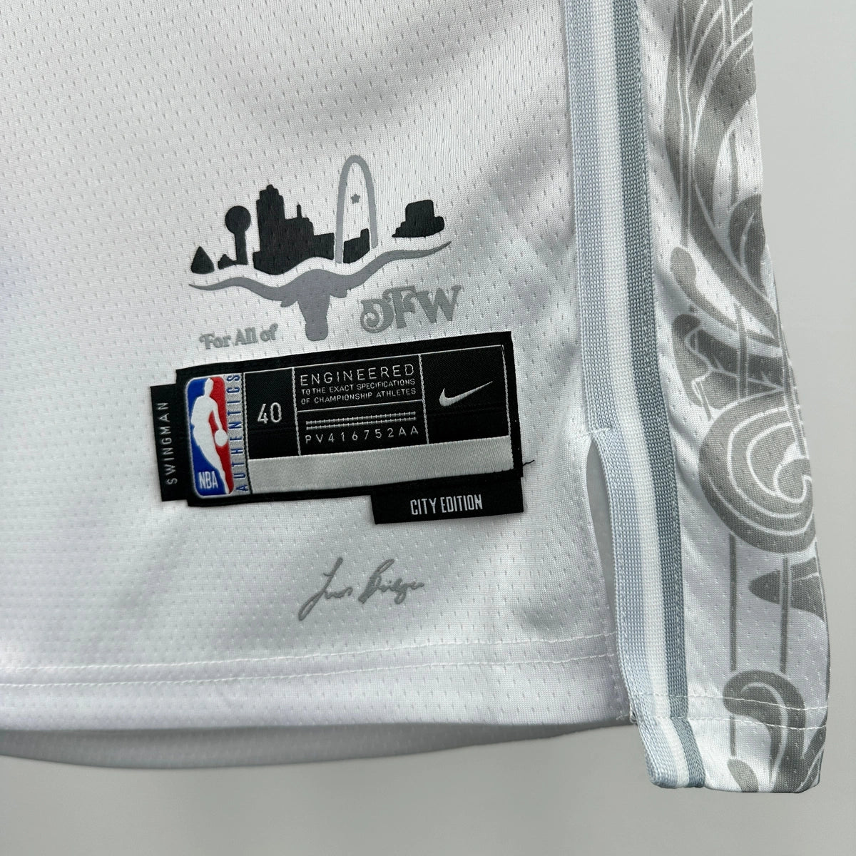 Mavericks FabricDetail City Jersey in Navy Hanging 007