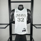 Mavericks FrontFull City Jersey in White Mannequin 003