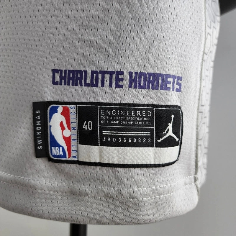 Oubre Jr. Hornets #12 Jersey 2019 - View 003