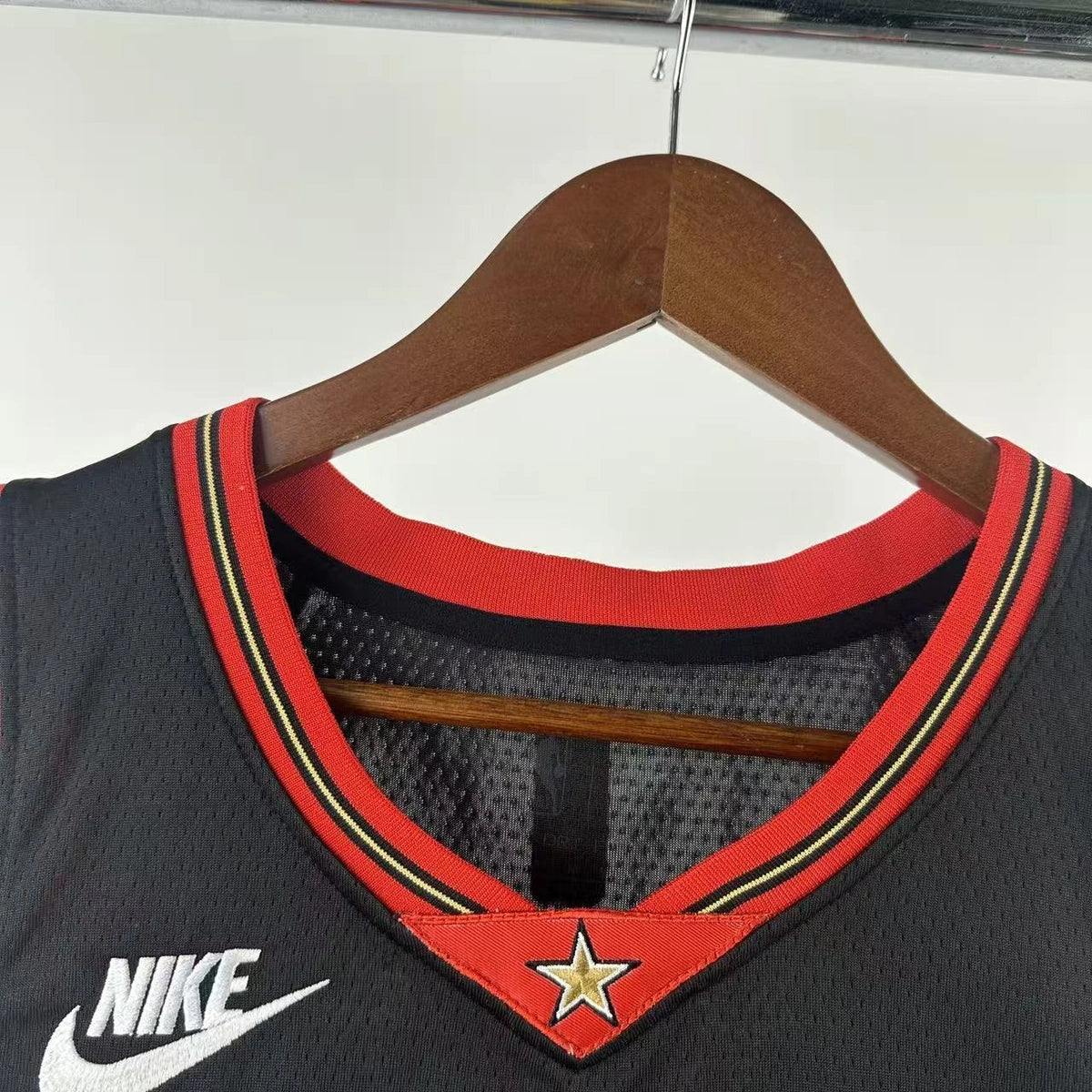Allen Iverson No.3 Philadelphia 76ers Throwback Black Jersey 2025-26 NBA Authentic Swingman Jersey - View 4