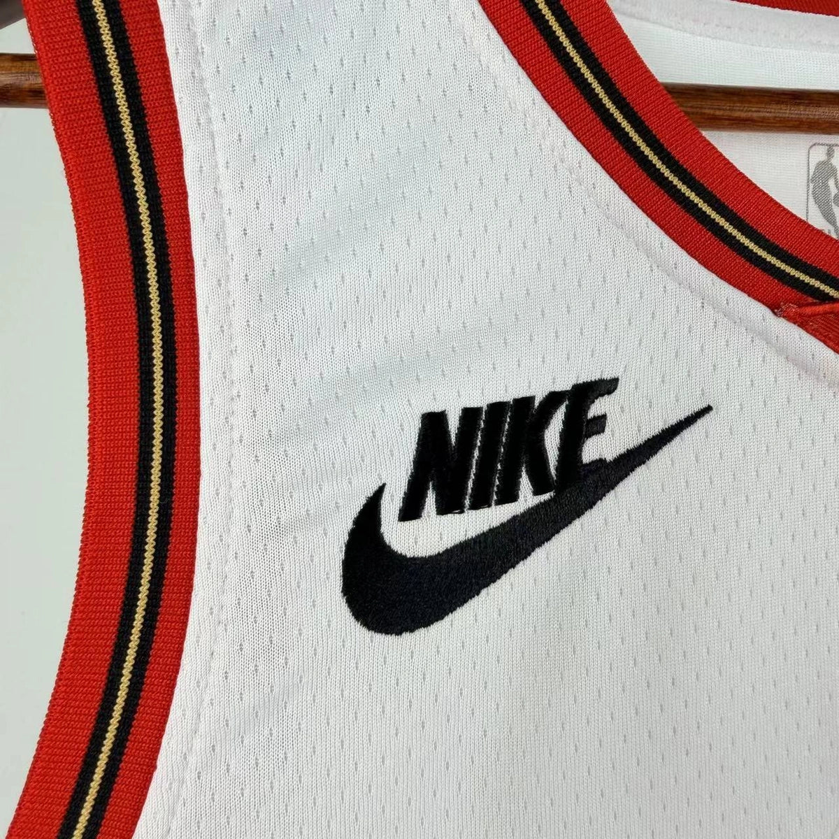 Allen Iverson No.3 Philadelphia 76ers Throwback White Jersey 2025-26 NBA Authentic Swingman Jersey - View 10