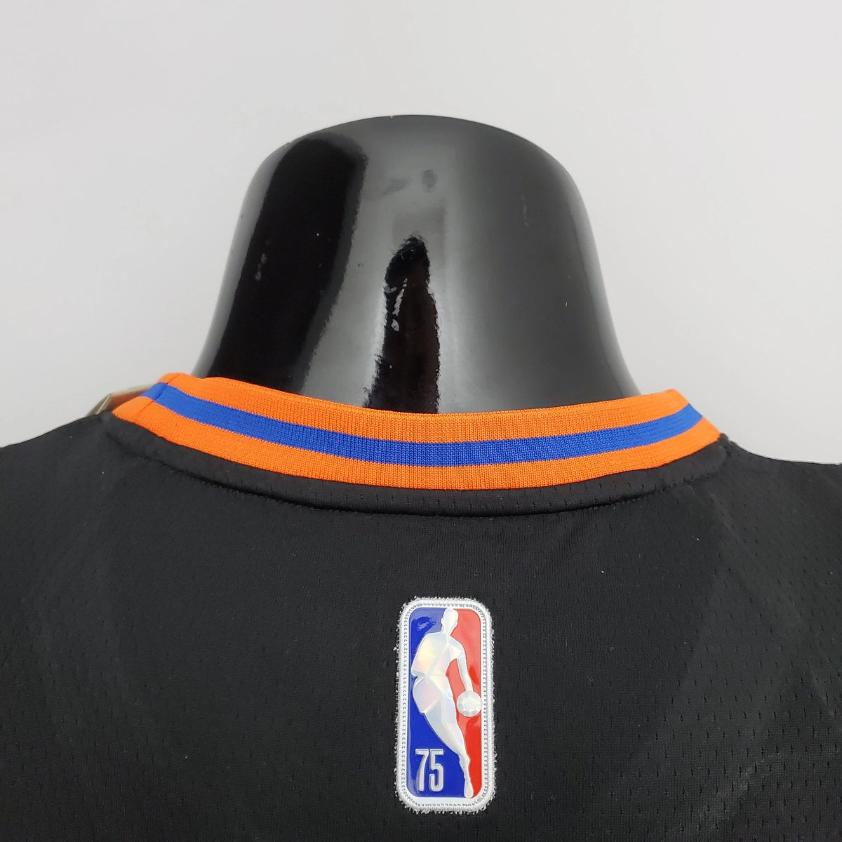 Rose Knicks #4 Urban Edition Jersey 2022 - View 008
