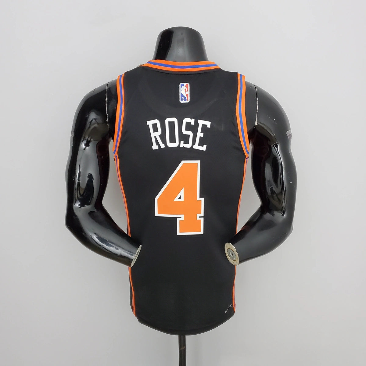 Rose Knicks #4 Urban Edition Jersey 2022 - View 010