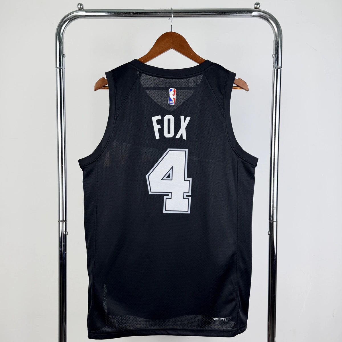 De'Aaron Fox No.4 San Antonio Spurs City Edition Jersey 2025-26 NBA Authentic Swingman Jersey - View 8