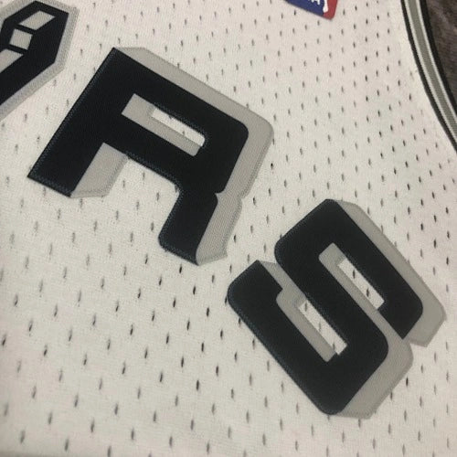Tim Duncan San Antonio Spurs No.21 Throwback Swingman Jersey 1998-99 Black - View 989