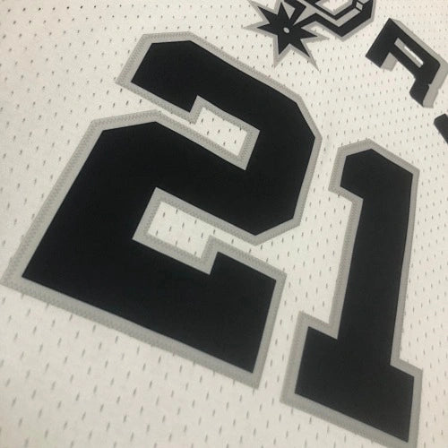 Tim Duncan San Antonio Spurs No.21 Throwback Swingman Jersey 1998-99 Black - View 989