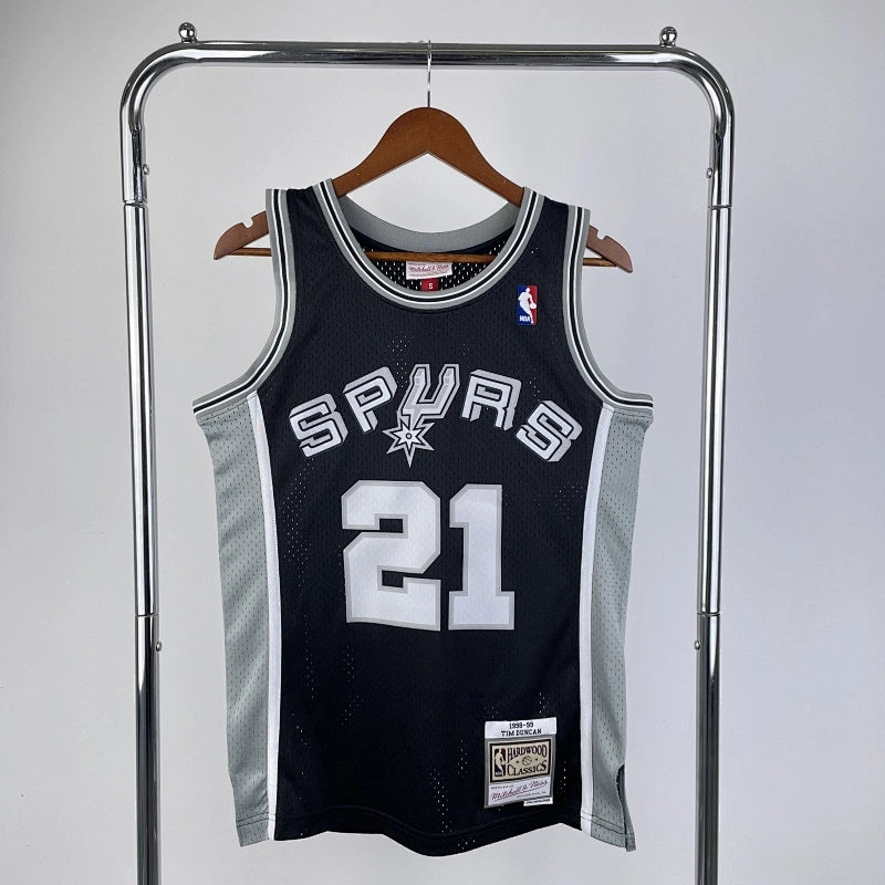 Tim Duncan San Antonio Spurs No.21 Throwback Swingman Jersey 1998-99 Black - View 989