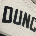 Tim Duncan San Antonio Spurs No.21 Throwback Swingman Jersey 1998-99 Black - View 989