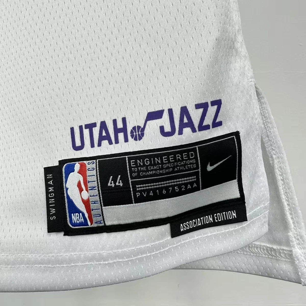 Lauri Markkanen No.19 Utah Jazz Home White Jersey 2025-26 NBA Authentic Swingman Jersey - View 8