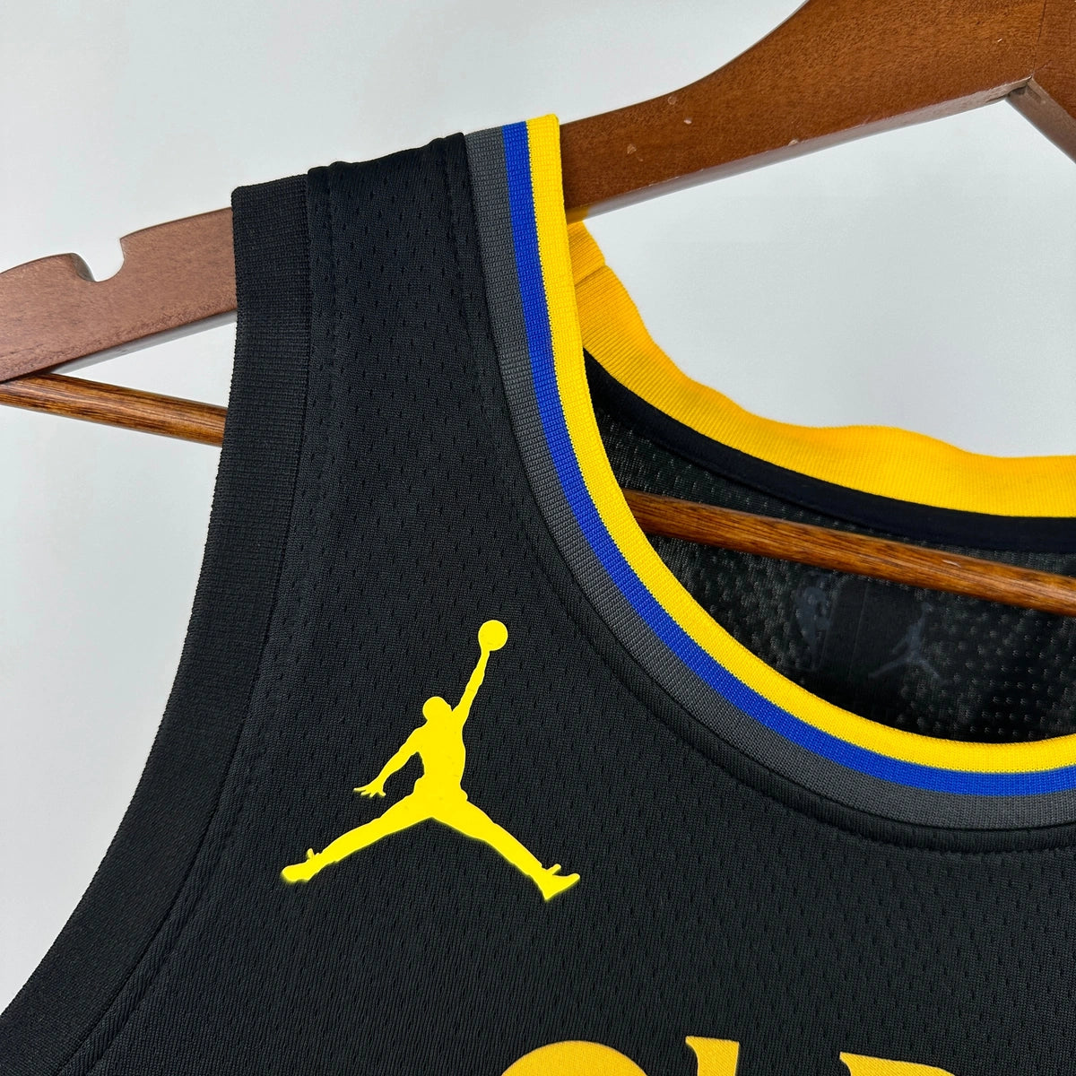 Warriors CollarTag AirJordan Jersey in Black Hanging 010