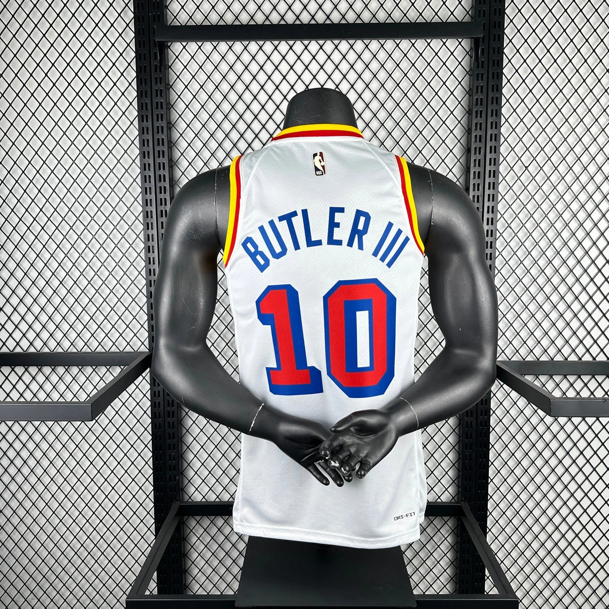 Warriors FabricDetail Throwback Jersey in White Hanging 002