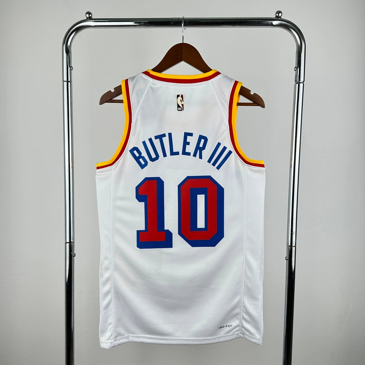 Warriors FrontFull Throwback Jersey in White Mannequin 011