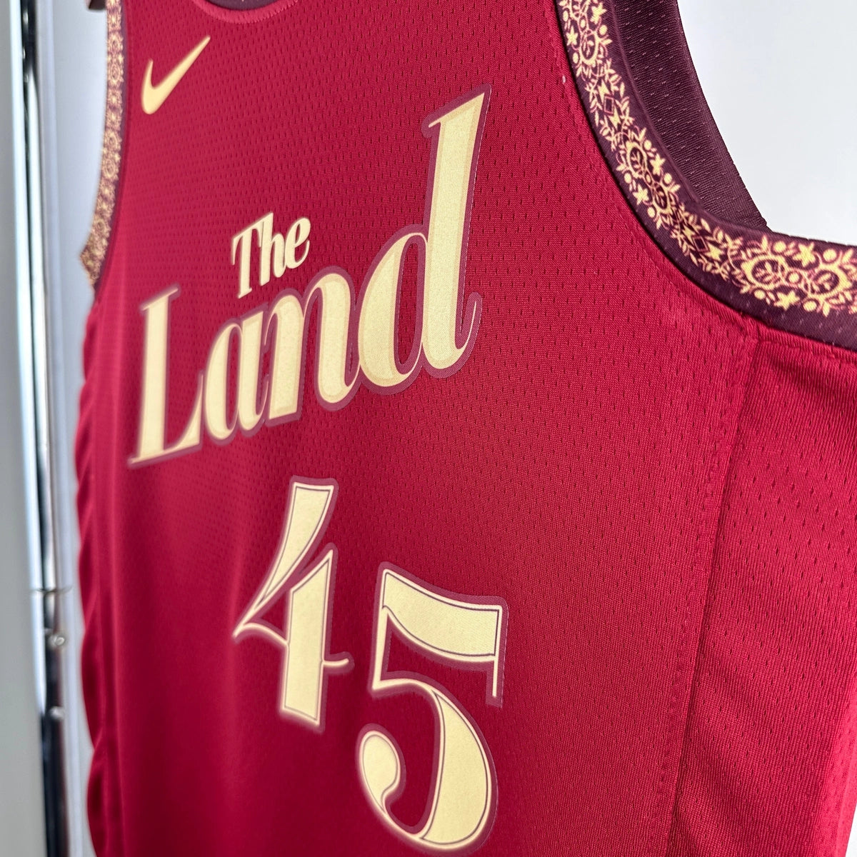 Donovan Mitchell Cleveland Cavaliers No.45 City Edition Jersey 2023-24 - View 5
