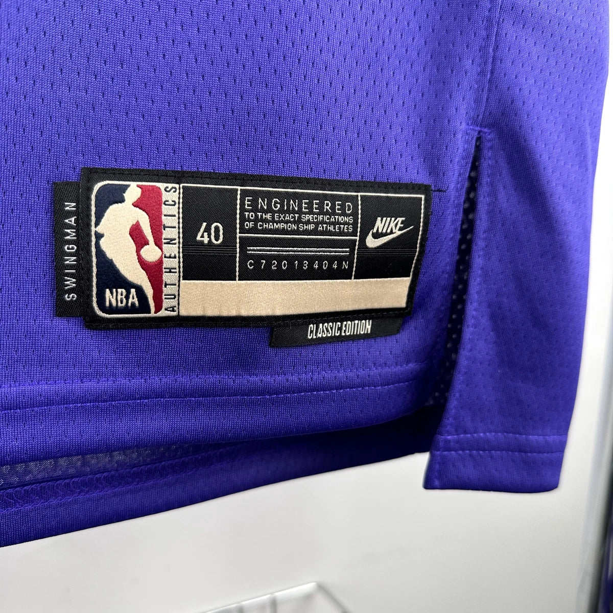 Jordan Clarkson Utah Jazz No.00 Throwback Jersey 2023-24 - View 4