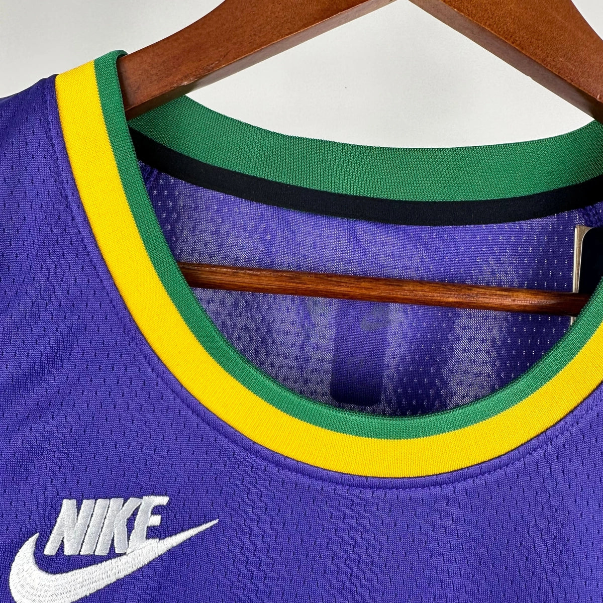 Jordan Clarkson Utah Jazz No.00 Throwback Jersey 2023-24 - View 8